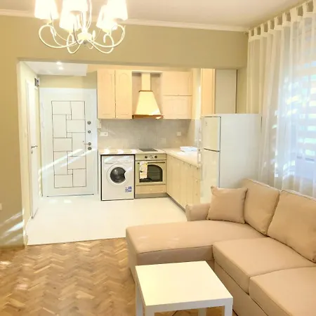 Luxury 1 بلوفديف